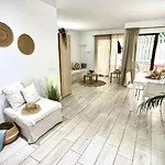 Appartement Sur Y Sol Junto Al Mar By Deihu Experiences